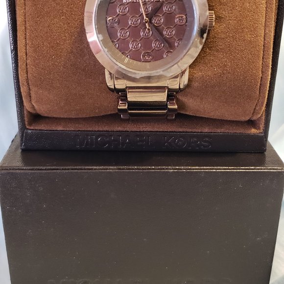 Michael Kors Woman's Watch in Chocolate - Picture 2 of 5